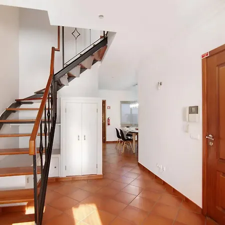 Duplex Peixe Balao شقة سانتا لوزيا